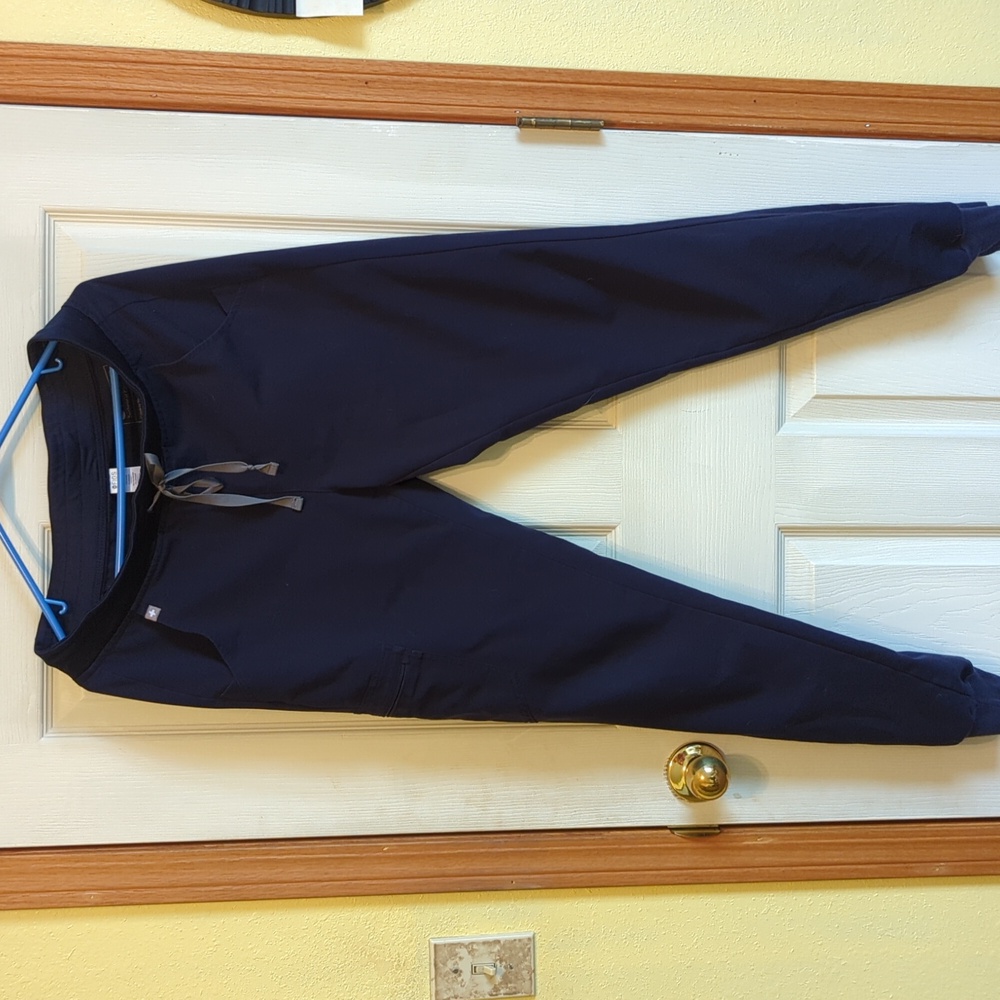 FIGS Navy Zamora Small Tall Scrub Pants